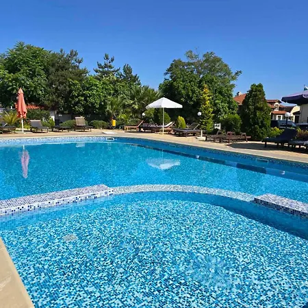 Two-bedroom Sea View Romantika 公寓
