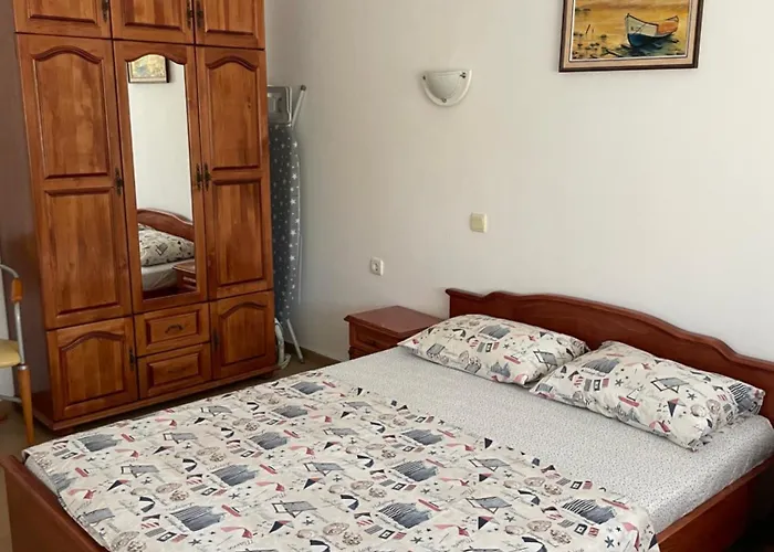 Two-bedroom Sea View Romantika Apartment Sozopol