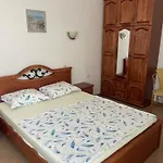 アパート Two-bedroom Sea View Romantika