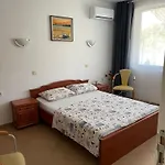 Two-bedroom Sea View Romantika アパート ソゾポル