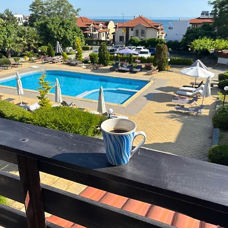 Two-bedroom Sea View Romantika * Созополь
