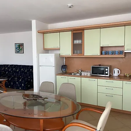 Two-bedroom Sea View Romantika Созополь