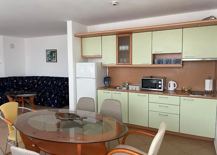 Two-bedroom Sea View Romantika Созополь